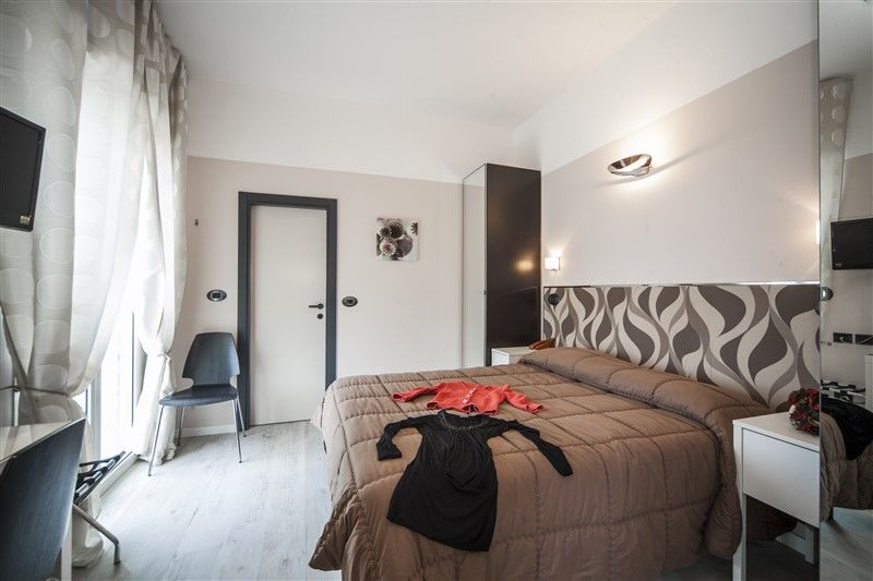 Hotel Levante Rimini Exterior foto